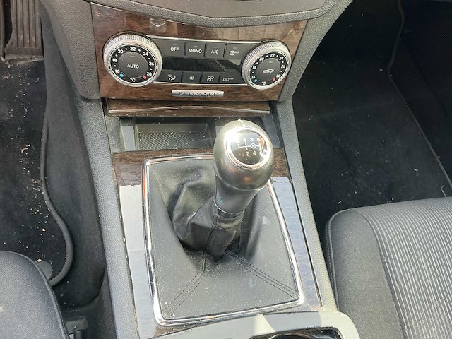 2010 mercedes-benz c-klasse estate 180 cdi be. bnscl.el personenauto - afbeelding 21 van  37