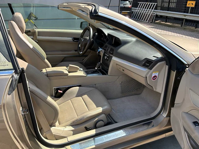 2010 mercedes-benz e-klasse cabrio 350 cdi elegance personenauto - afbeelding 10 van  25