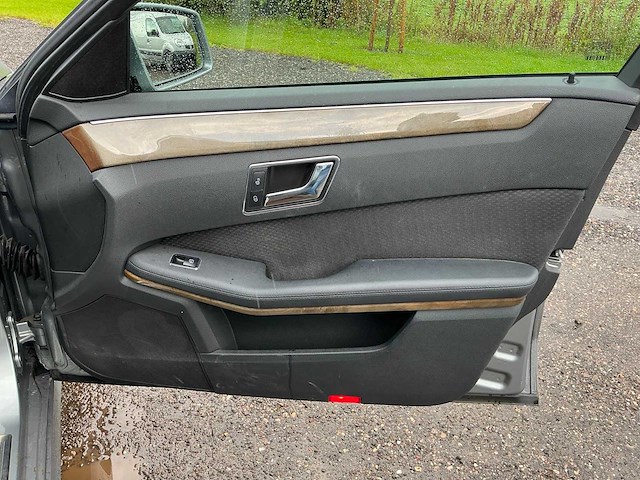 2010 mercedes-benz e-klasse e200 cgi personenauto - afbeelding 16 van  38