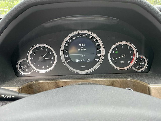 2010 mercedes-benz e-klasse e200 cgi personenauto - afbeelding 27 van  38