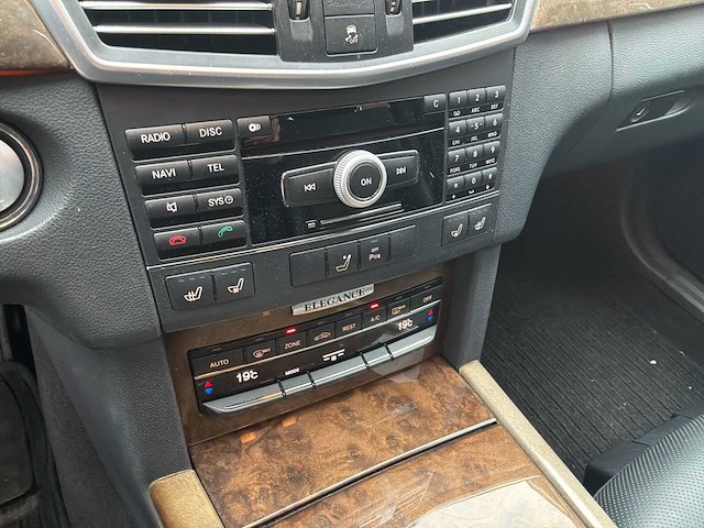 2010 mercedes-benz e-klasse estate 350 cgi avantgarde personenauto - afbeelding 32 van  42