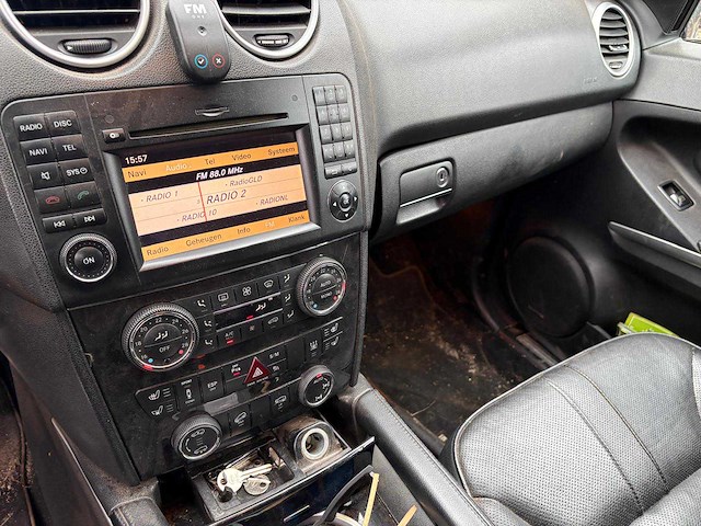 2010 mercedes-benz ml 450 cdi 4matic v8 personenauto - afbeelding 3 van  18