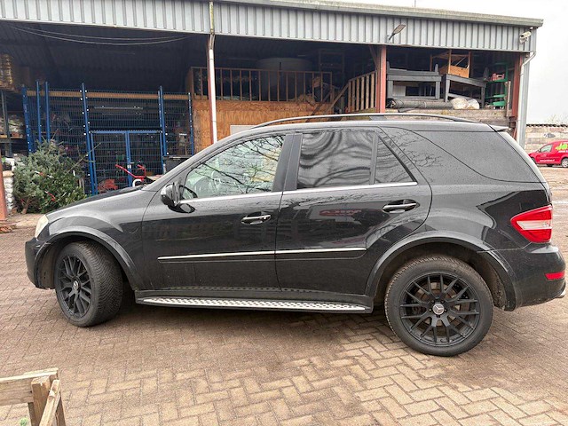 2010 mercedes-benz ml 450 cdi 4matic v8 personenauto - afbeelding 16 van  18