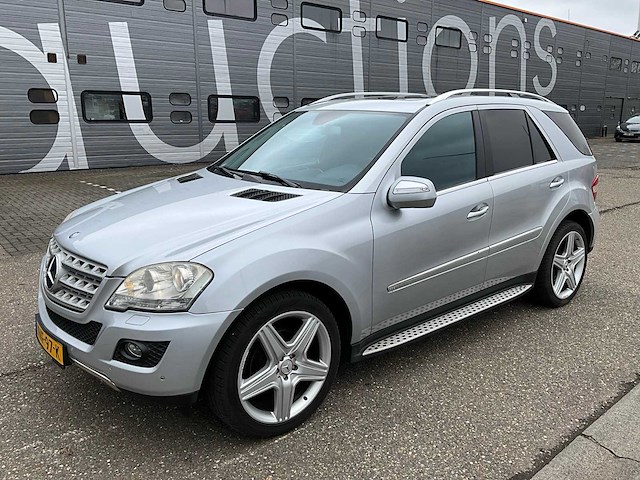 2010 mercedes-benz ml320 cdi bedrijfswagen vnf-97-k - afbeelding 1 van  41