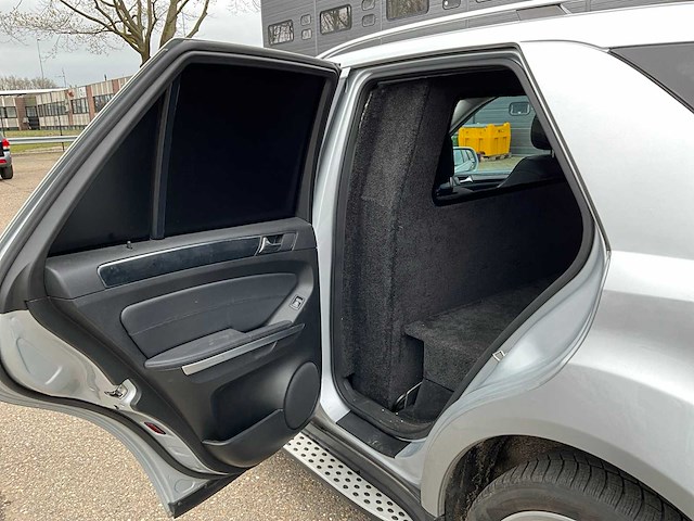 2010 mercedes-benz ml320 cdi bedrijfswagen vnf-97-k - afbeelding 20 van  30
