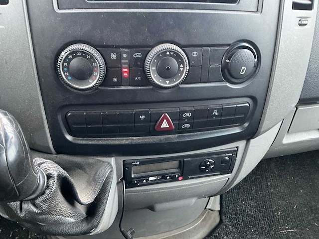 2010 mercedes-benz sprinter 516 cdi bedrijfswagen - afbeelding 5 van  31