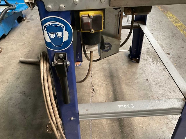 2010 metabo tkhs315 tafelcirkelzaagmachine - afbeelding 6 van  8