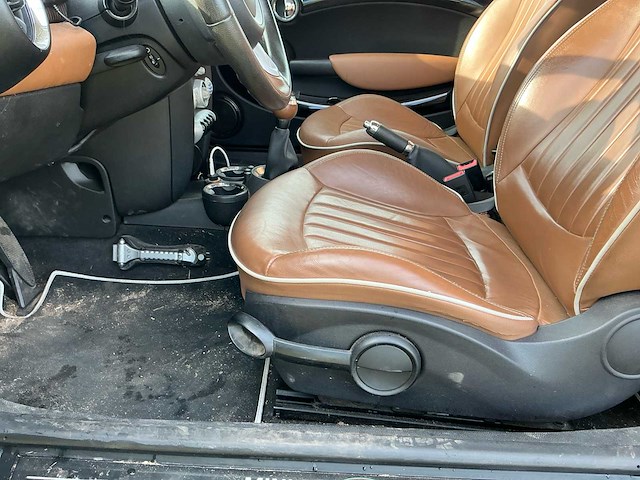 2010 mini 3-deurs 1.6 cooper mayfair personenauto - afbeelding 16 van  38