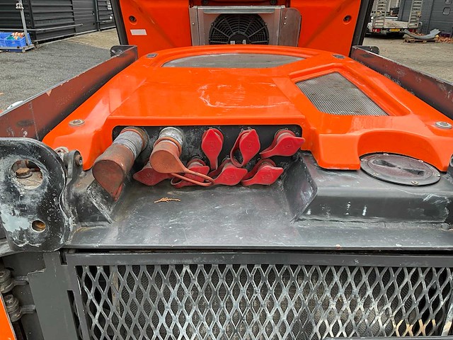 2010 multihog mh90 vierwielaangedreven werktuigendrager t-03-dph - afbeelding 8 van  30