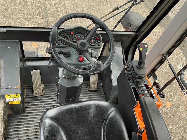 2010 multihog mh90 vierwielaangedreven werktuigendrager t-03-dph - afbeelding 17 van  30