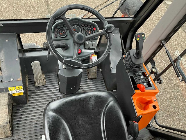 2010 multihog mh90 vierwielaangedreven werktuigendrager t-03-dph - afbeelding 29 van  35