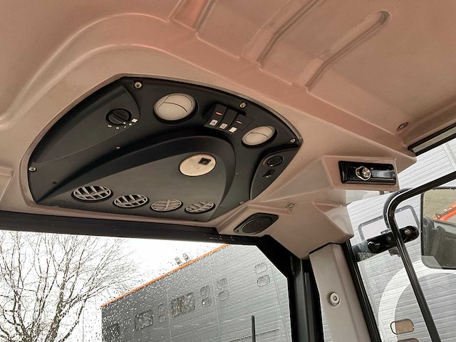 2010 multihog mh90 vierwielaangedreven werktuigendrager t-03-dph - afbeelding 31 van  35