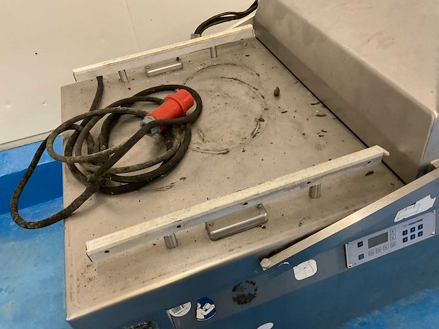 2010 multivac c500 industriële vacuümverpakkingsmachine - afbeelding 4 van  8