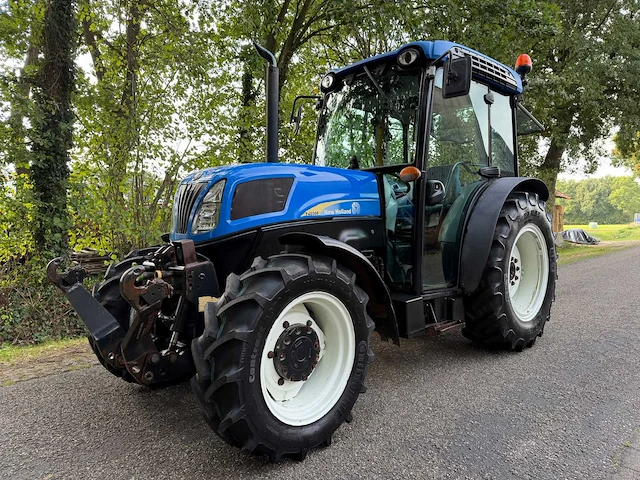 2010 new holland t4030f vierwielaangedreven landbouwtractor - afbeelding 7 van  14