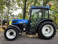 2010 new holland t4030f vierwielaangedreven landbouwtractor - afbeelding 9 van  14