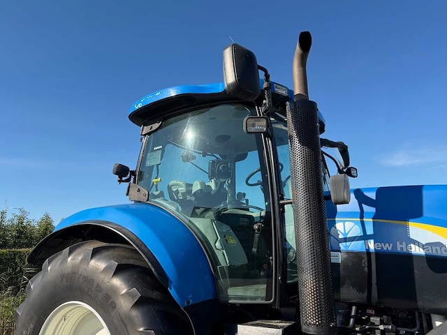 2010 new holland t6090 vierwielaangedreven landbouwtractor - afbeelding 9 van  30