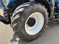 2010 new holland t7040 vierwielaangedreven landbouwtractor - afbeelding 4 van  33