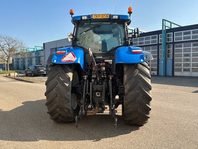 2010 new holland t7040 vierwielaangedreven landbouwtractor - afbeelding 30 van  33