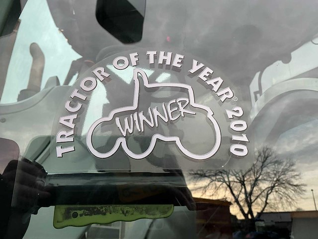 2010 new holland t7040 vierwielaangedreven landbouwtractor - afbeelding 20 van  48