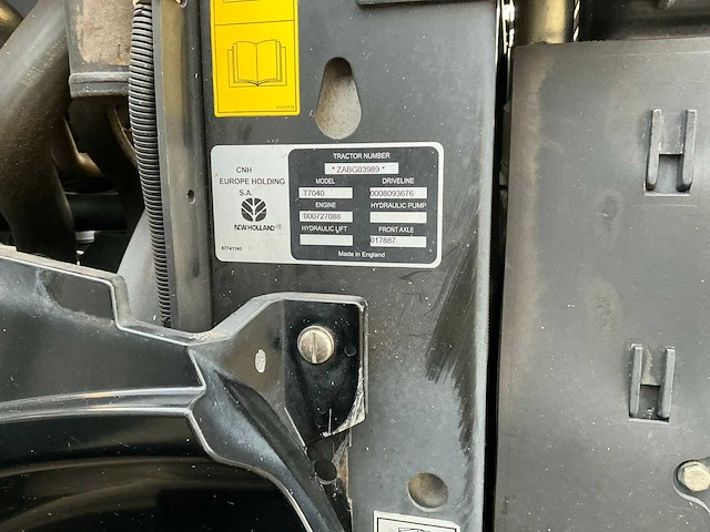 2010 new holland t7040 vierwielaangedreven landbouwtractor - afbeelding 43 van  48