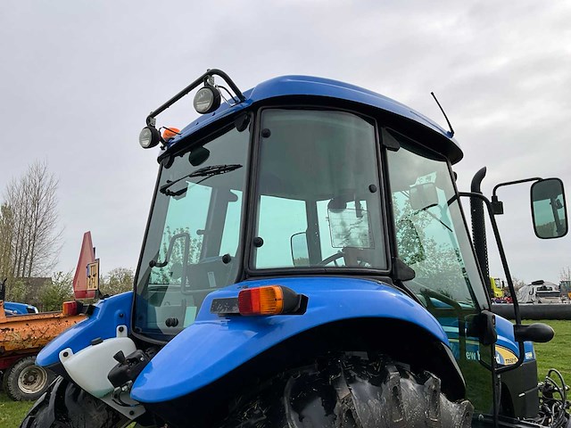2010 new holland td5010 tweewielaangedreven landbouwtractor - afbeelding 29 van  34