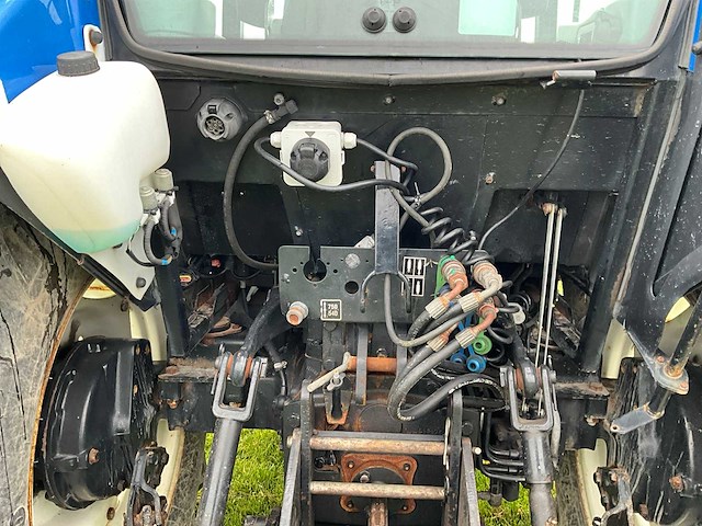 2010 new holland td5010 tweewielaangedreven landbouwtractor - afbeelding 33 van  34