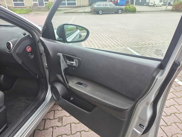 2010 nissan qashqai 1.6 visia personenauto - afbeelding 6 van  55