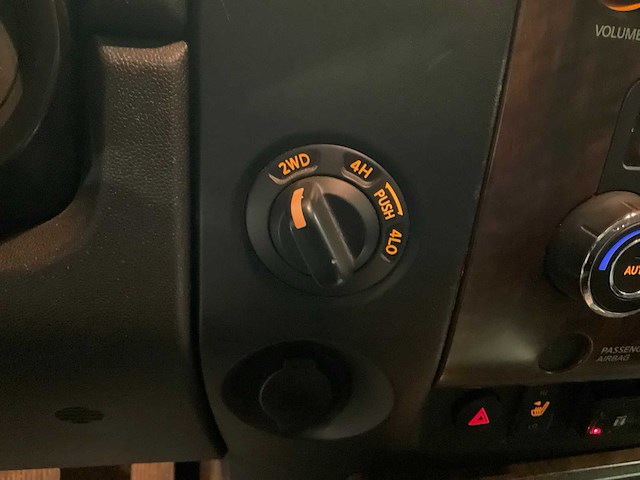 2010 nissan titan v8 personenauto lpg farmpro - afbeelding 8 van  19
