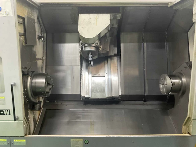 2010 okuma b400-w cnc-draaibank - afbeelding 17 van  31