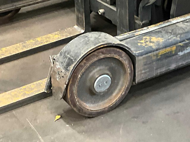 2010 om xr14ac reach truck - afbeelding 10 van  20