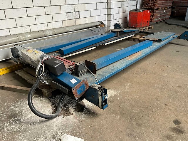 2010 oma 524 hefbrug - afbeelding 3 van  5