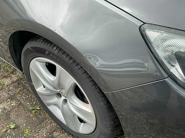 2010 opel astra 1.6 sport personenauto - afbeelding 1 van  5