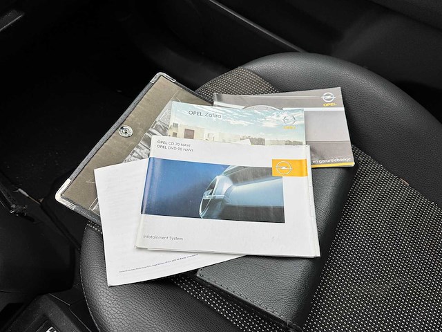 2010 opel zafira 1.8 cosmo 7-persoons 48-kzt-4 - afbeelding 12 van  18