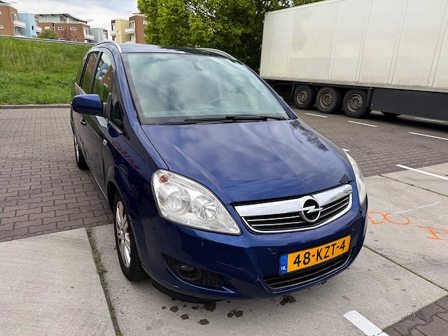 2010 opel zafira 1.8 cosmo 7-persoons 48-kzt-4 - afbeelding 7 van  8