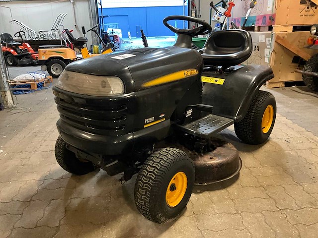 2010 partner p1259 zitmaaier - afbeelding 1 van  17