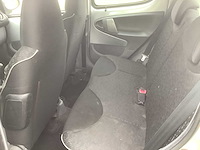 2010 peugeot 107 1.0-12v sublime personenauto - afbeelding 3 van  14