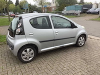 2010 peugeot 107 1.0-12v sublime personenauto - afbeelding 8 van  14
