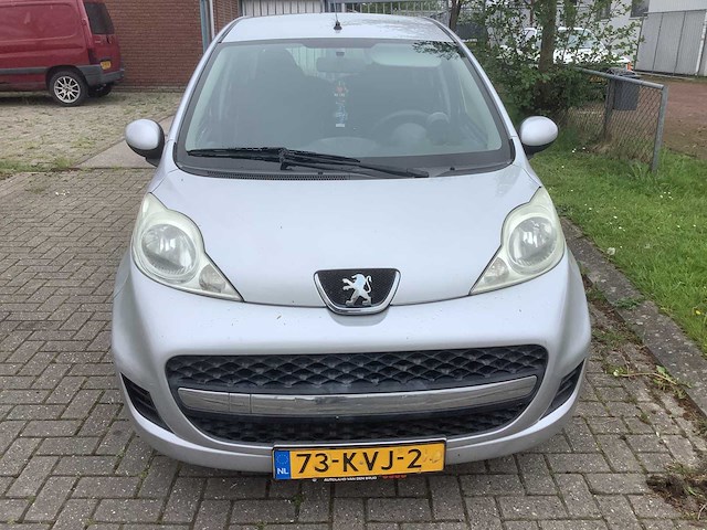2010 peugeot 107 1.0-12v sublime - afbeelding 11 van  13
