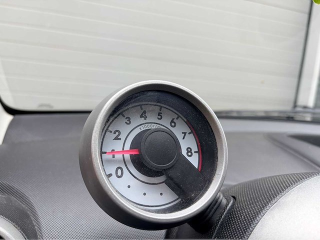 2010 peugeot 107 airco 1.0-12v xs urban m. personenauto - afbeelding 3 van  15