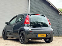 2010 peugeot 107 airco 1.0-12v xs urban m. personenauto - afbeelding 12 van  15