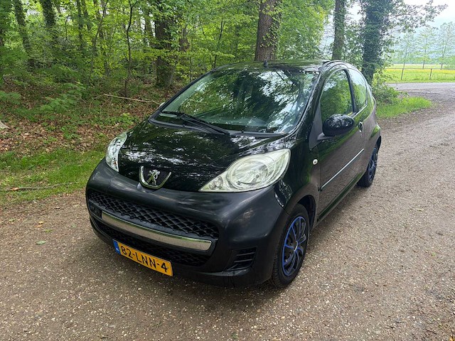 2010 peugeot 107 airconditioning 1.0-12v urban move personenauto - afbeelding 1 van  12