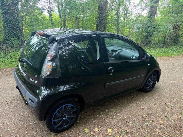2010 peugeot 107 airconditioning 1.0-12v urban move personenauto - afbeelding 10 van  12