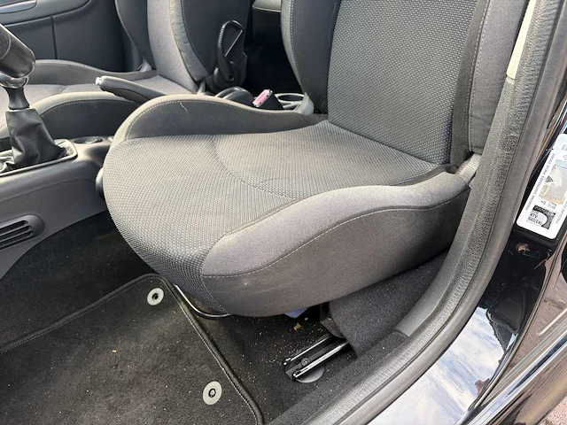2010 peugeot 206 + 1.4 xs personenauto - afbeelding 25 van  93