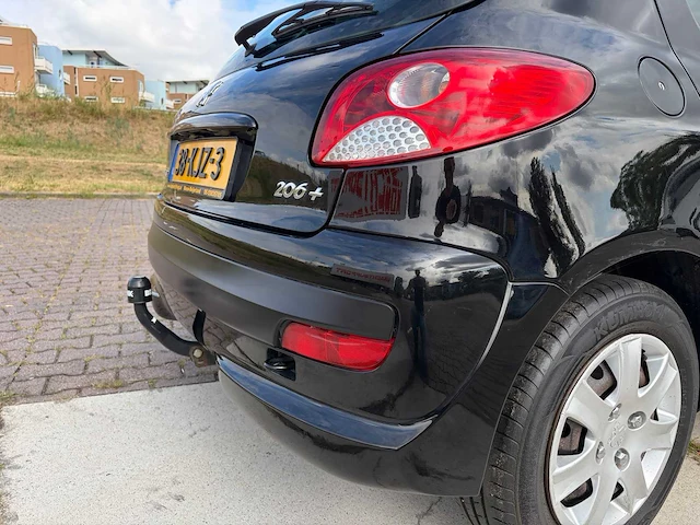 2010 peugeot 206 + 1.4 xs personenauto - afbeelding 7 van  93