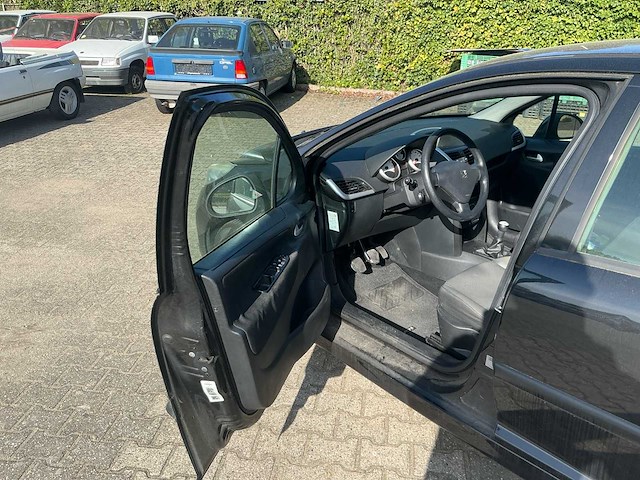 2010 peugeot 207 1.4 vti x-line personenauto - afbeelding 2 van  22
