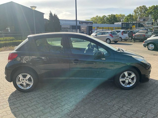 2010 peugeot 207 1.4 vti x-line personenauto - afbeelding 16 van  22
