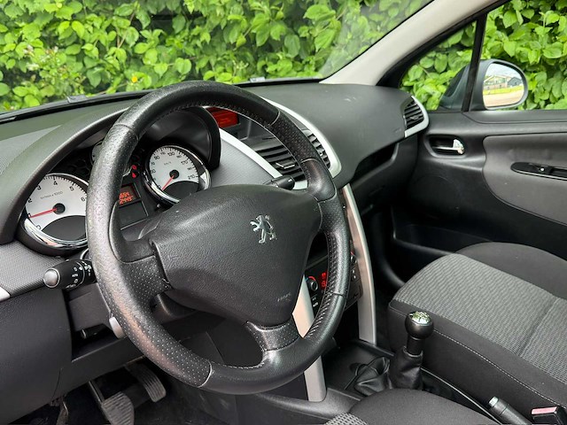2010 peugeot 207 sw 1.6 vti xs personenauto - afbeelding 16 van  18