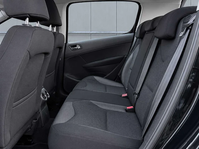 2010 peugeot 308 automaat 1.6 signature personenauto - afbeelding 13 van  13