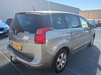2010 peugeot 5008 1.6 7persoons personenauto - afbeelding 3 van  9