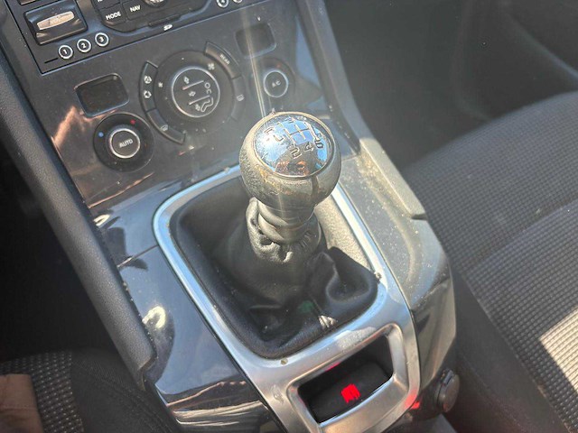 2010 peugeot 5008 1.6 7persoons personenauto - afbeelding 8 van  9
